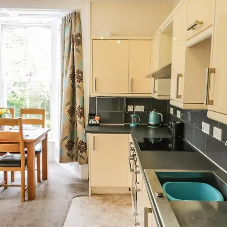 Park View Apartment