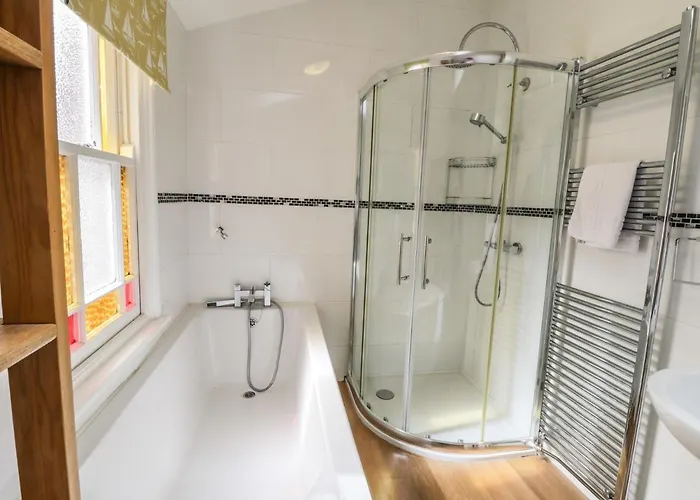 Park View * וויטבי